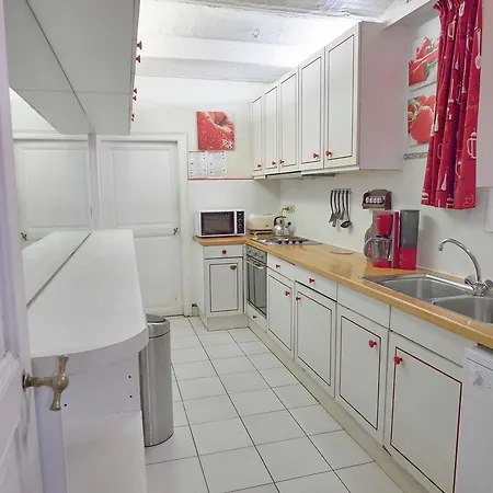 Holiday home Charming And Very Well Renovated