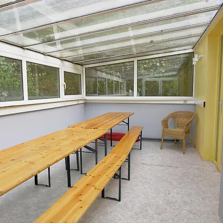 Vakantiehuis Spacious Family Home, Sosoye